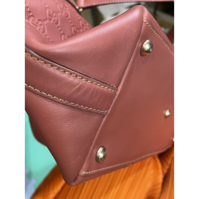 95成新正品~GUCCI 玫瑰粉全牛皮托特包/肩背包 近全新 內外乾淨無需整理 分層多 A4可放-細節圖5