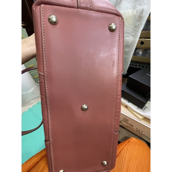 95成新正品~GUCCI 玫瑰粉全牛皮托特包/肩背包 近全新 內外乾淨無需整理 分層多 A4可放-細節圖7