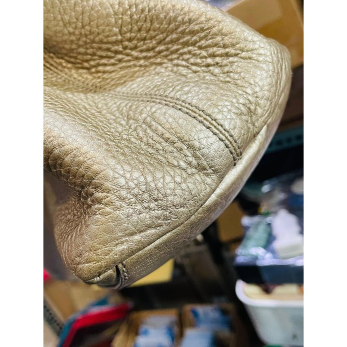 92成新正品~GUCCI 香檳金荔枝紋牛皮Soho鍊條肩包/側背兩用包 附防塵袋 大包 皮軟 不肩帶好背好背-細節圖4