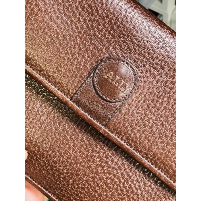 98成新正品~BALLY 咖啡色荔枝紋全牛皮男士壓扣手拿包 低調個性化大哥包-細節圖7