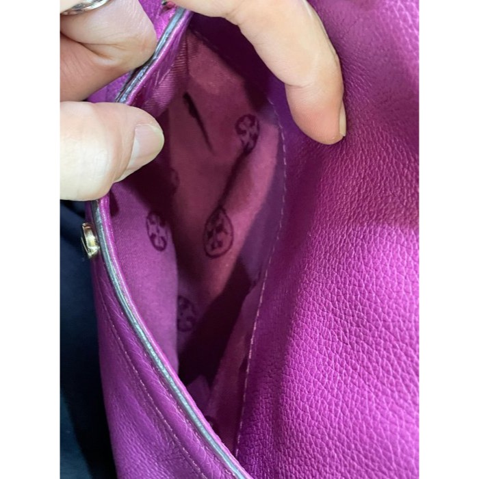 92成新正品~TORY BURCH TB葡萄紫荔枝紋全牛皮托特包/斜背兩用包 軟厚牛皮耐用 乾淨無需整理-細節圖11