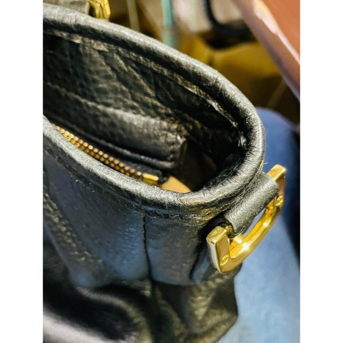 92成新正品~TORY BURCH 大TB logo黑色荔枝紋全牛皮托特包/斜背兩用包 軟厚牛皮乾淨無損傷-細節圖7