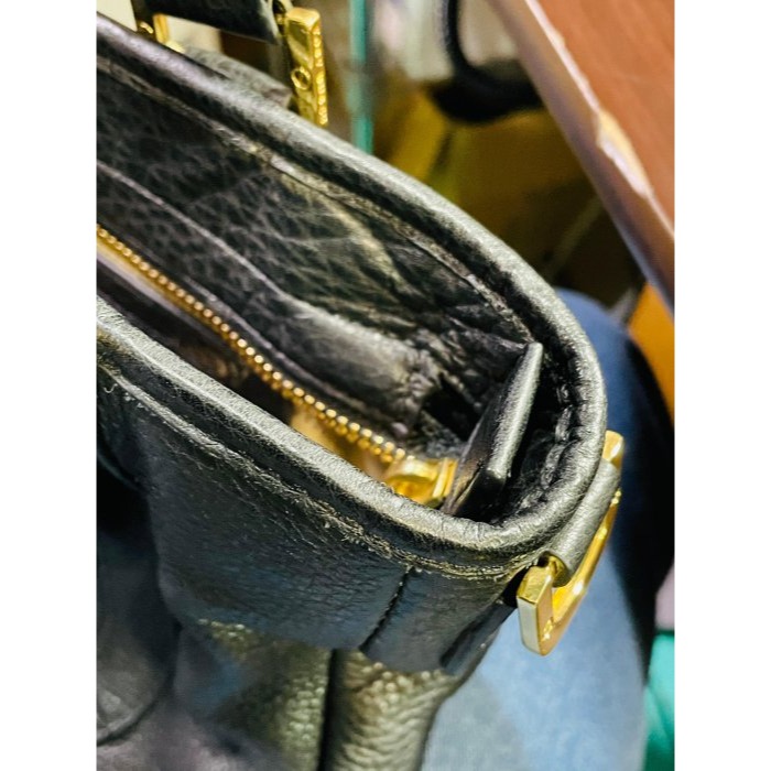 92成新正品~TORY BURCH 大TB logo黑色荔枝紋全牛皮托特包/斜背兩用包 軟厚牛皮乾淨無損傷-細節圖8