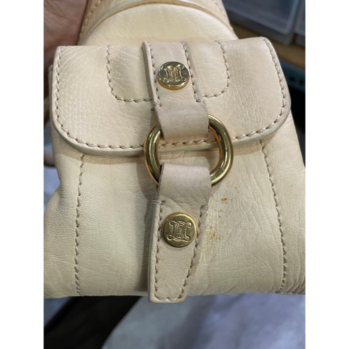 85成新~CELINE 奶黃色荔枝紋全牛皮波奇包/手提包 經典Boogie 真皮手工縫作 分層多-細節圖7