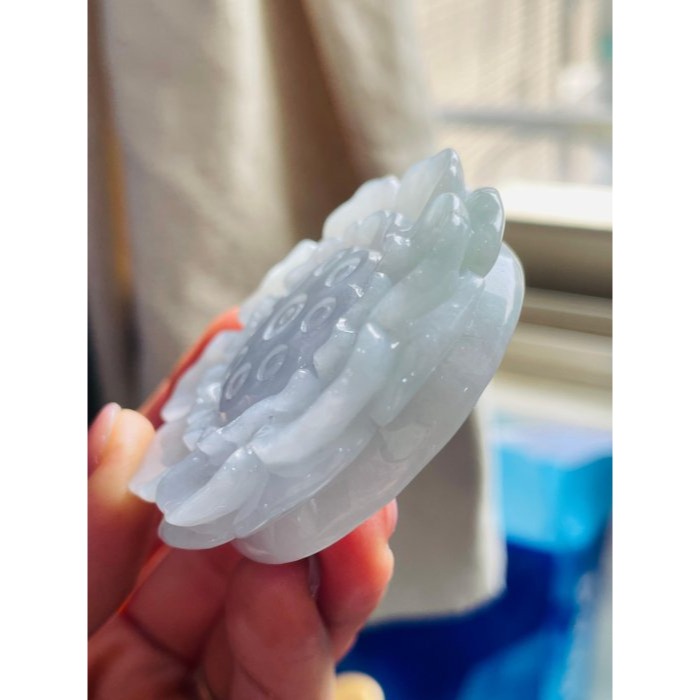 天然A貨緬甸玉 溫潤藍綠手工雕聚寶蓮臺翡翠香插 膠潤滿底色鐲心一開 工藝精緻厚庄全透光-細節圖3