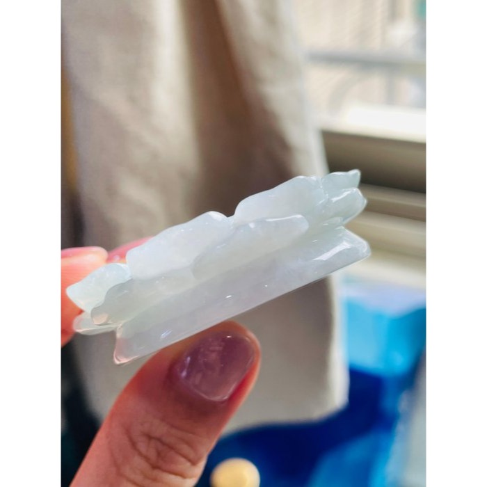 天然A貨緬甸玉 溫潤藍綠手工雕聚寶蓮臺翡翠香插 膠潤滿底色鐲心一開 工藝精緻厚庄全透光-細節圖4
