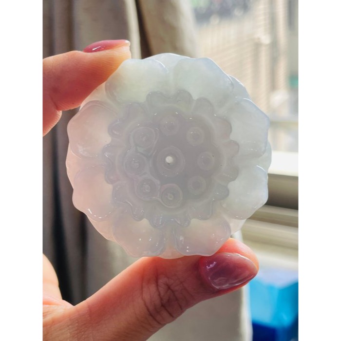 天然A貨緬甸玉 溫潤藍綠手工雕聚寶蓮臺翡翠香插 膠潤滿底色鐲心一開 工藝精緻厚庄全透光-細節圖8