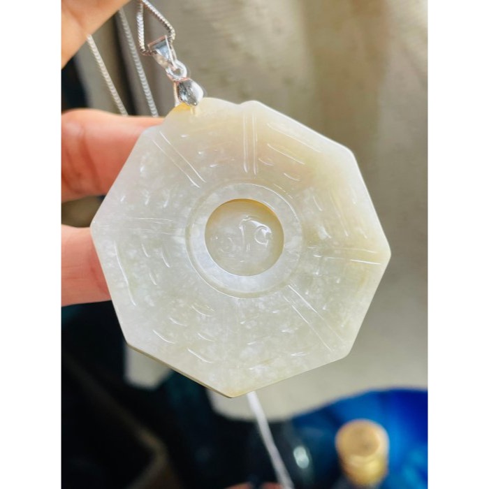 天然A貨緬甸玉 老坑黃雙彩太極八卦翡翠玉墜 起冰油黃霧層成色飽和 包覆雪梨肉 帶冰油度佳-細節圖3