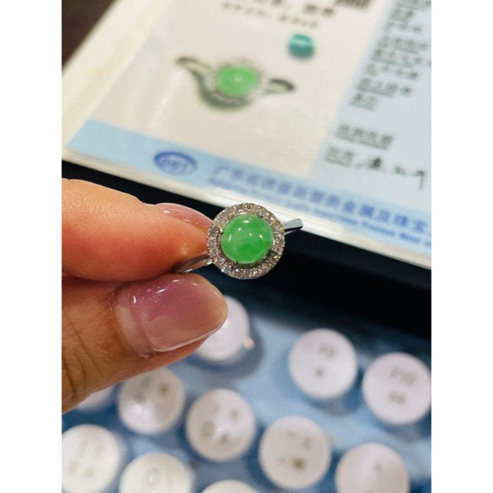 天然A貨緬甸玉 冰正陽綠蛋面翡翠戒指 色純色正色滿乾淨無雜點 無封底自然色一目了然-細節圖10