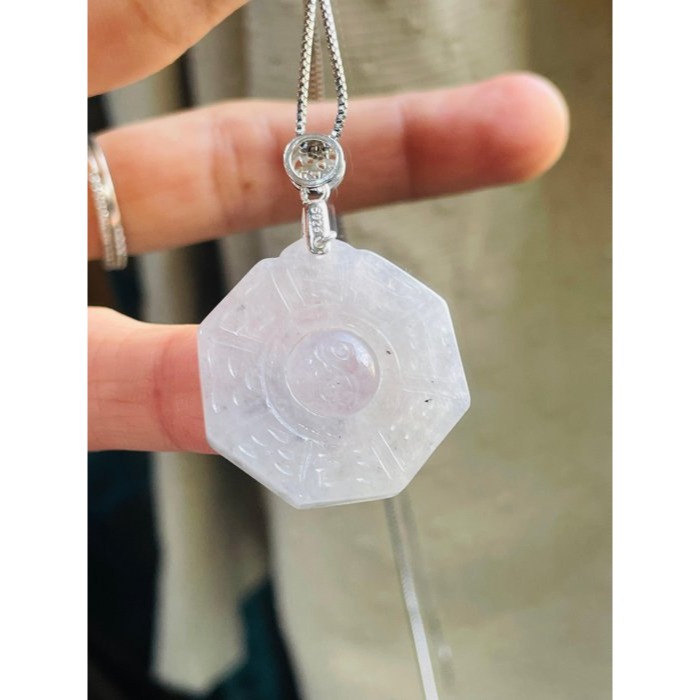 天然A貨緬甸玉 高冰黑冰太極小八卦翡翠玉墜 晶透冰烏雞全化透手正冰料 配戴輕巧無壓力-細節圖3