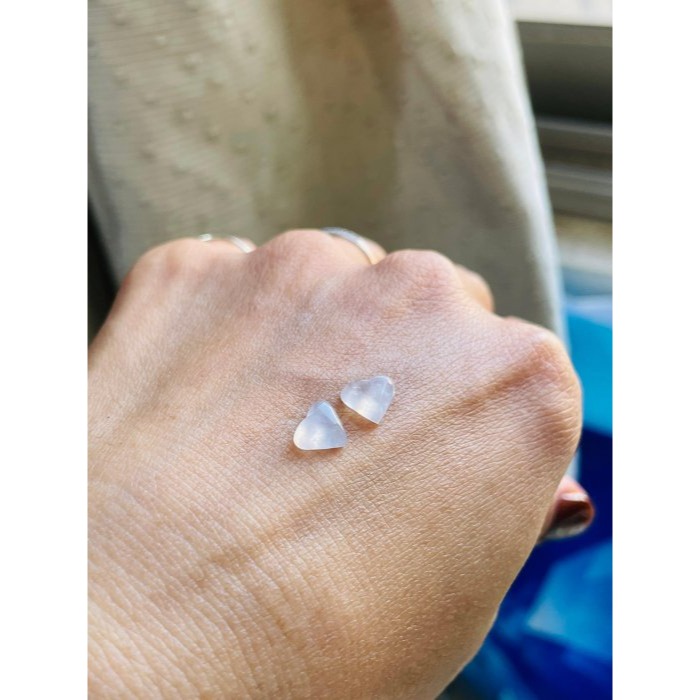 天然A貨緬甸玉 放光 冰玻白月光心形蛋面翡翠裸石(一對) 冰透起剛光 形狀飽滿 高端鑲嵌-細節圖8
