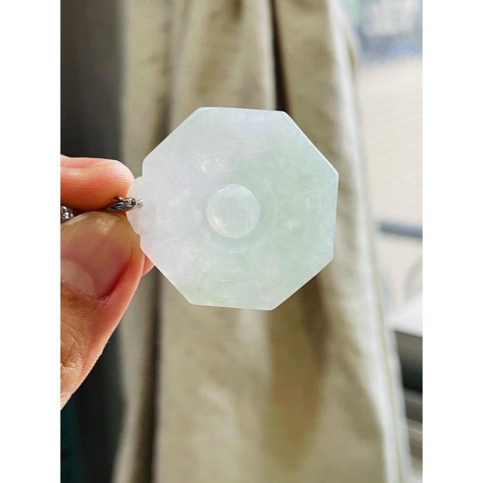 天然A貨緬甸玉 冰潤果綠太極八卦翡翠玉墜 帶冰過底粉綠帶淡紫 綠亮紫淡 易配戴大小-細節圖7