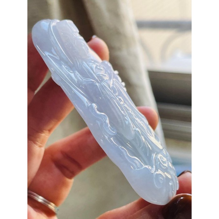 天然A貨緬甸玉 冰亮春彩雙面精工獨家版天上聖母/提燈媽祖翡翠佛牌 厚庄膠底妝 勻稱粉紫綠滿色 千順護航祖廟加持 精緻雙拋-細節圖4