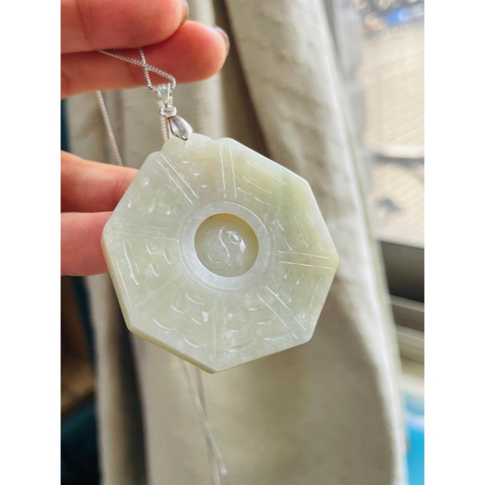 天然A貨緬甸玉 冰潤金黃雙彩太極大八卦翡翠玉墜 起冰油亮黃霧滿色 帶冰潤雪梨肉夾綠絲-細節圖2