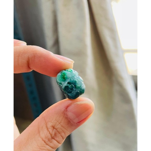天然A貨緬甸玉 老坑藍水三彩360度手工環繞巧雕一條龍翡翠小龍珠 藍水陽綠白冰三彩過渡 藍多綠辣冰透-細節圖2