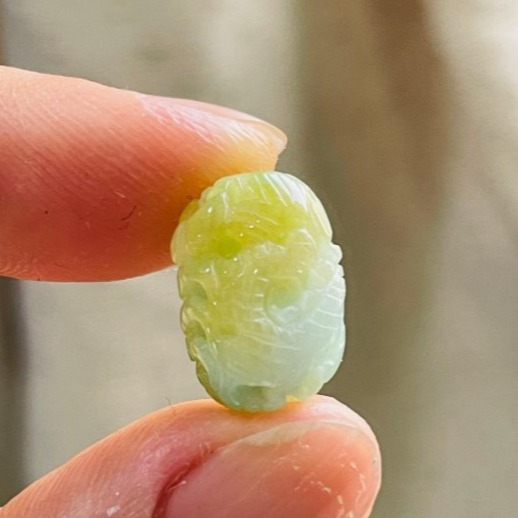 天然A貨緬甸玉 冰潤黃加綠三彩手工360度環繞微雕一條龍翡翠小龍珠 橙黃粉綠 白綠黃過渡色分明鮮亮-細節圖4