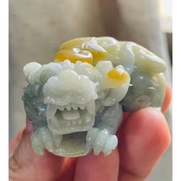 天然A貨緬甸玉 冰潤黃加綠漸變手工巧雕黃金滿載貔貅翡翠擺件 溫潤油亮有光澤 財氣罩頂金如意-細節圖5