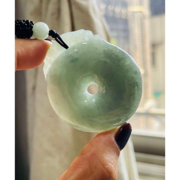 天然A貨緬甸玉 冰潤油青上山虎翡翠虎牌 冰膠透光淺色油青滿色 肥厚飽滿平安扣牌形-細節圖6