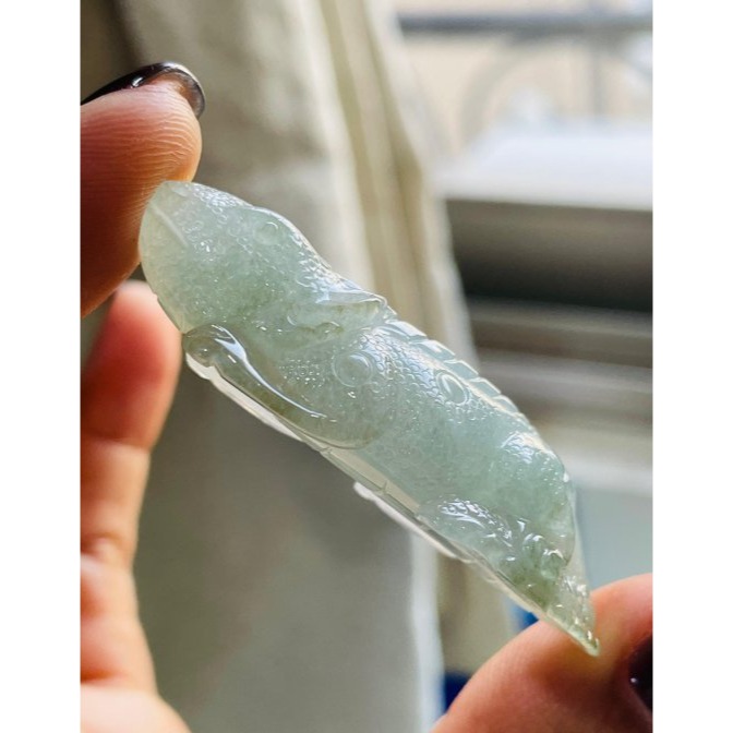 天然A貨緬甸玉 冰晴綠手工雕吸金千億翡翠玉墜 起冰晶透水頭 手工全立體巧雕可愛蜥蜴-細節圖6