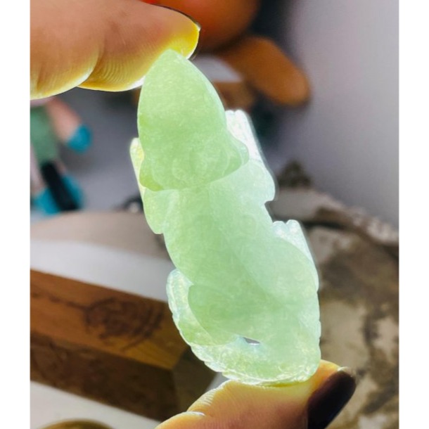 天然A貨緬甸玉 冰晴綠手工雕吸金千億翡翠玉墜 起冰晶透水頭 手工全立體巧雕可愛蜥蜴-細節圖9