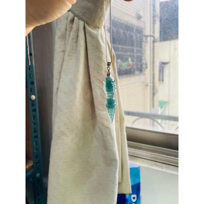 天然A貨翡翠 冰危綠精雕降魔杵翡翠玉墜 冰起光感勻稱滿綠底色 立體一刀切 護身法器-細節圖8
