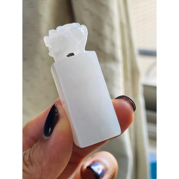 天然A貨緬甸玉 白冰手工雕天祿/三角貔貅翡翠印章/方印/私章 冰潤乾淨純色好水頭 1.6公分印體-細節圖2