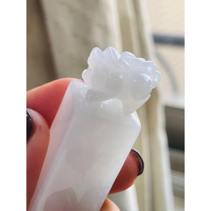 天然A貨緬甸玉 白冰手工雕天祿/三角貔貅翡翠印章/方印/私章 冰潤乾淨純色好水頭 1.6公分印體-細節圖5