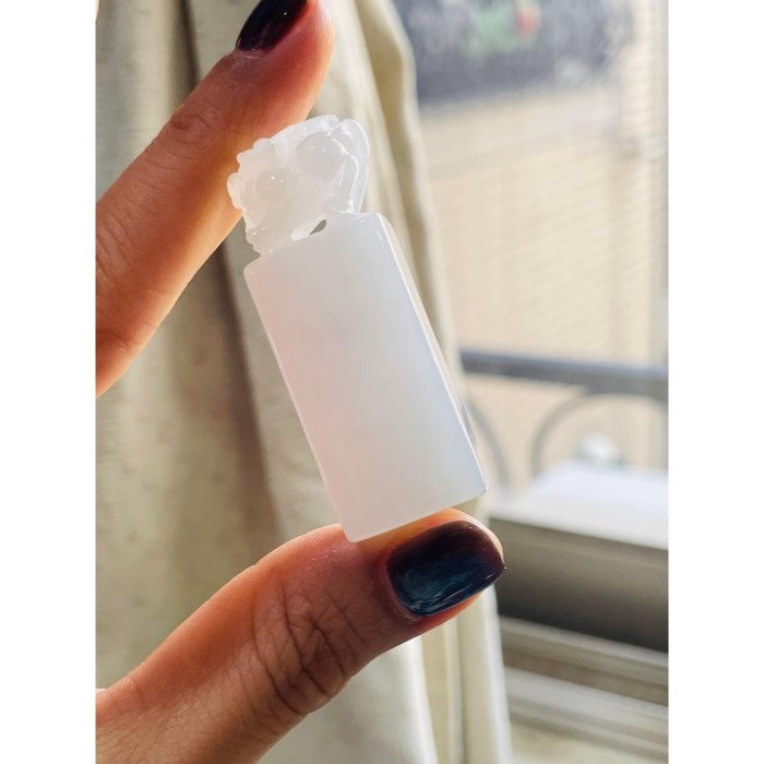 天然A貨緬甸玉 白冰手工雕天祿/三角貔貅翡翠印章/方印/私章 冰潤乾淨純色好水頭 1.6公分印體-細節圖8