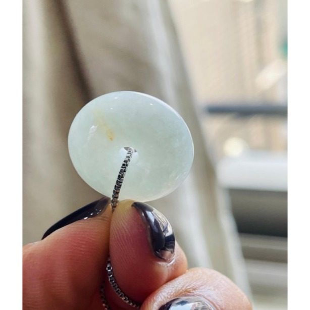 天然A貨緬甸玉 細潤白冰藏金平安扣翡翠玉墜 平滑無沙坑眼 底庄乾淨 型飽滿小胖扣-細節圖8