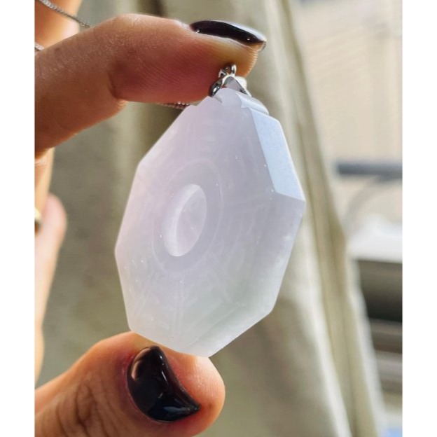 天然A貨緬甸玉 冰潤櫻花紫俏綠太極八卦翡翠玉墜 起冰過底粉紫 色淡粉嫩好水頭 易配戴大小-細節圖4