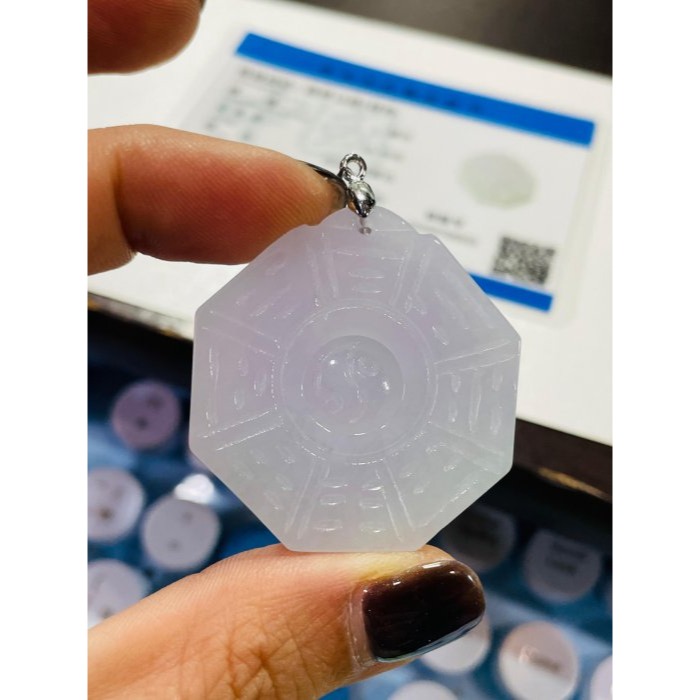 天然A貨緬甸玉 冰潤櫻花紫俏綠太極八卦翡翠玉墜 起冰過底粉紫 色淡粉嫩好水頭 易配戴大小-細節圖9