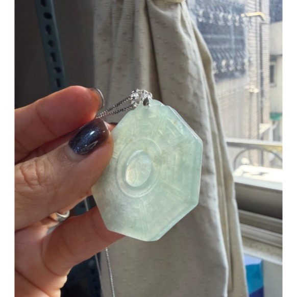 天然A貨緬甸玉 冰種晴綠太極八卦翡翠玉墜 老坑正冰起光感 滿綠底色 厚且透字影好水頭-細節圖5