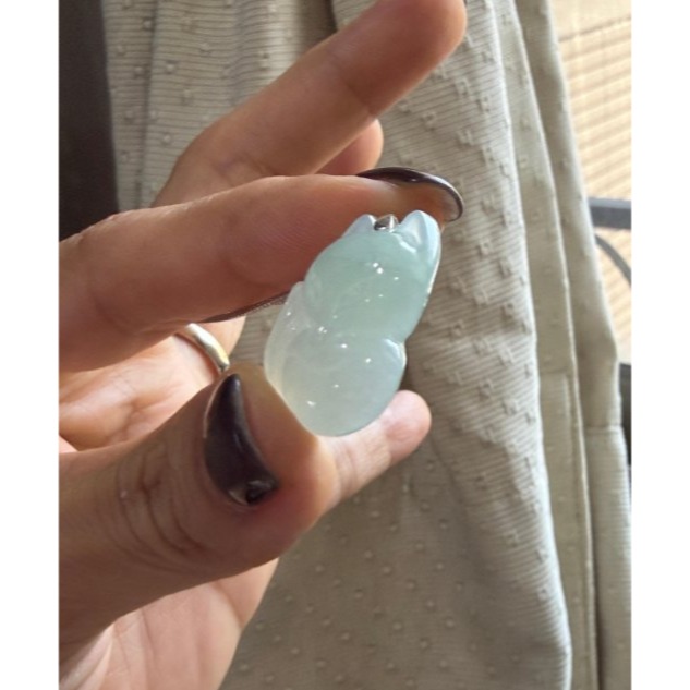 天然A貨緬甸玉 冰潤淡底色小狐仙翡翠玉墜 冰潤瑪瑙底庄 淺色花點綴 小小的型飽滿 易配戴大小-細節圖4