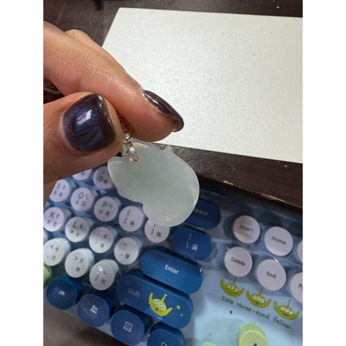 天然A貨緬甸玉 冰潤淡底色小狐仙翡翠玉墜 冰潤瑪瑙底庄 淺色花點綴 小小的型飽滿 易配戴大小-細節圖10
