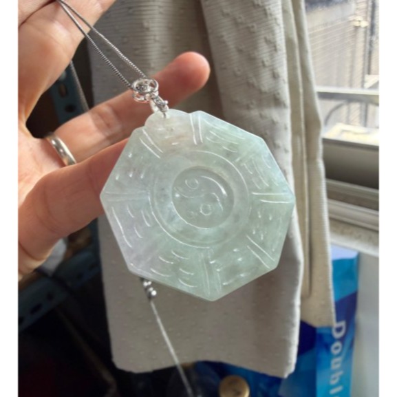 天然A貨緬甸玉 冰潤晴綠太極八卦翡翠玉墜 帶冰過底粉綠帶一抹淡紫 整塊帶色透字影 易配戴大小-細節圖2