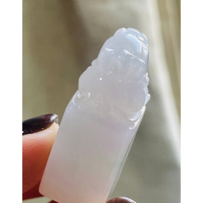 天然A貨緬甸玉 膠潤淡粉紫貔貅寶寶翡翠小印章/小私章/正方印 底庄膠潤 淡粉綠底色 超可愛貔貅 1.2公分印體-細節圖7