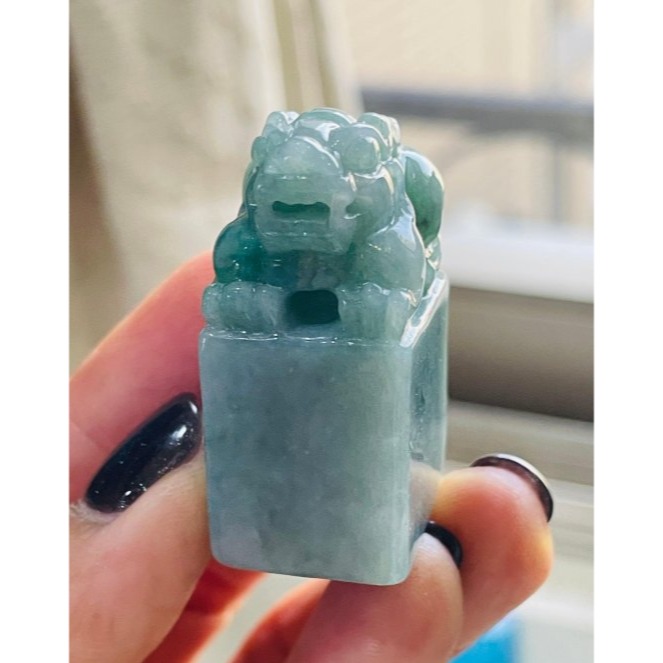 天然A貨緬甸玉 老坑湖綠手工雕聚寶貔貅翡翠印章/方印/私章 冰潤湖綠底色 陽綠添彩 翠意生金 印定富貴-細節圖5