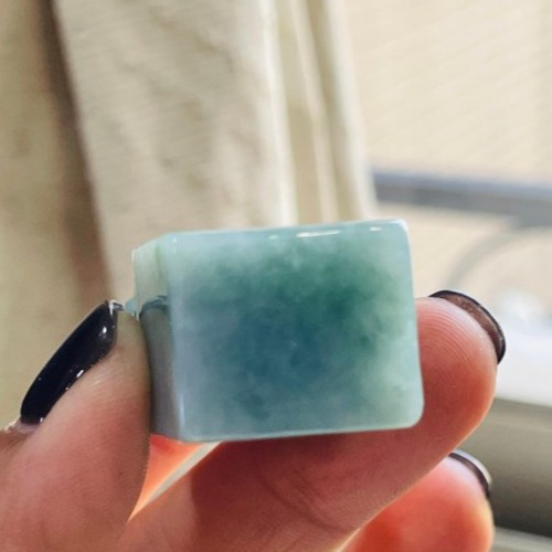 天然A貨緬甸玉 老坑湖綠手工雕聚寶貔貅翡翠印章/方印/私章 冰潤湖綠底色 陽綠添彩 翠意生金 印定富貴-細節圖8