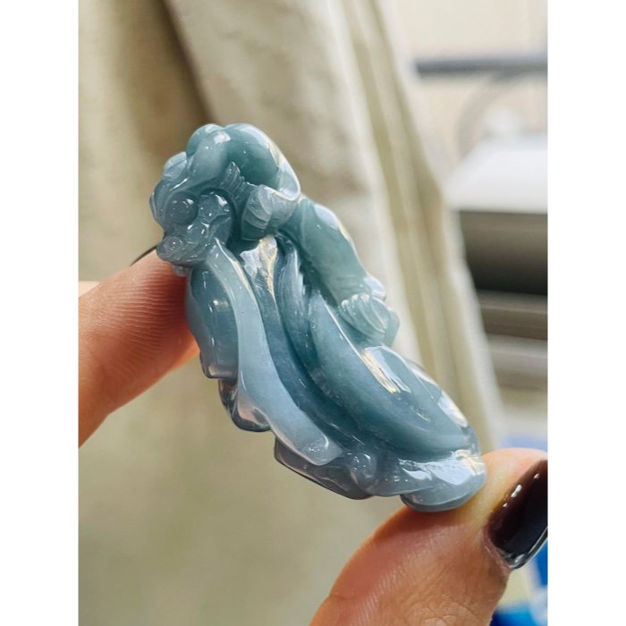 天然A貨翡翠 冰潤危藍滿色天祿承財翡翠玉墜 瓜料 膠潤無棉藍綠 精雕全立體貔貅緊抓飽滿如意.銅錢-細節圖6