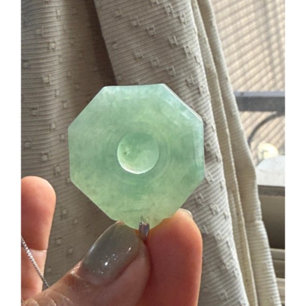 天然A貨緬甸玉 冰青綠太極八卦翡翠玉墜 滿綠底色 厚冰透手 配戴無壓力大小 上身妥妥綠-細節圖6