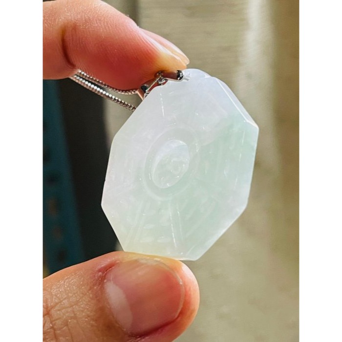 天然A貨緬甸玉 冰潤果綠俏紫太極八卦翡翠玉墜 帶冰過底粉綠帶淡紫 綠亮紫淡 易配戴大小-細節圖6