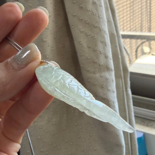 天然A貨緬甸玉 冰雪梨黃立體精雕年年有魚富足安康翡翠玉墜 冰梨黃透綠 雕工精巧靈動 形飽滿-細節圖6