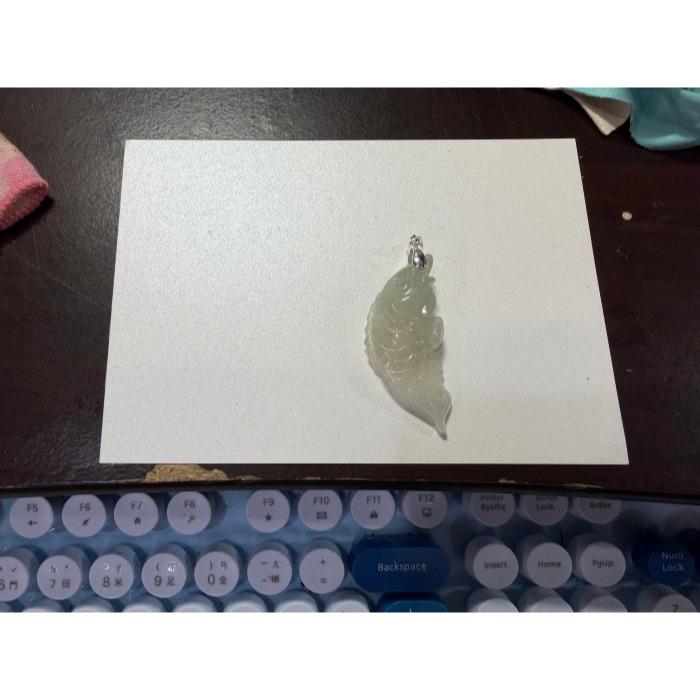 天然A貨緬甸玉 冰雪梨黃立體精雕年年有魚富足安康翡翠玉墜 冰梨黃透綠 雕工精巧靈動 形飽滿-細節圖11
