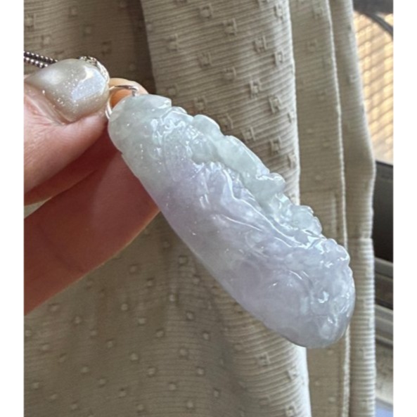 天然A貨緬甸玉 冰晴俏紫御龍觀音翡翠佛牌 冰晴綠底色 亮紫增彩 無相觀音乘霸氣穿雲龍-細節圖3