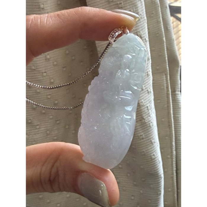 天然A貨緬甸玉 冰晴俏紫御龍觀音翡翠佛牌 冰晴綠底色 亮紫增彩 無相觀音乘霸氣穿雲龍-細節圖4