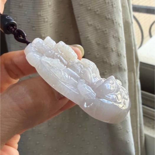天然A貨緬甸玉 冰膠粉紫漸層七佛頂準提菩薩翡翠佛牌 底妝膠潤 粉紫粉橘滿色 厚庄立體一刀切 透手影-細節圖3