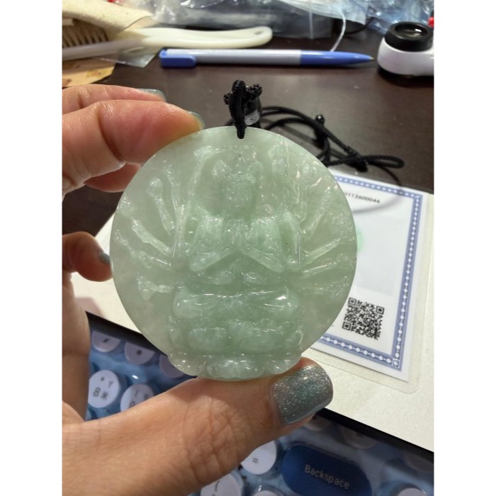 天然A貨緬甸玉 冰潤果綠準提菩薩/十八臂佛母翡翠佛牌 厚庄完美鐲心一開 色滿勻稱 立體莊嚴-細節圖10