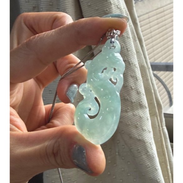 天然A貨緬甸玉 老坑藍綠鏤空雕龍騰如意翡翠小龍牌 泛光冰膠底 起剛光滿底色 仿古龍 螭龍-細節圖3