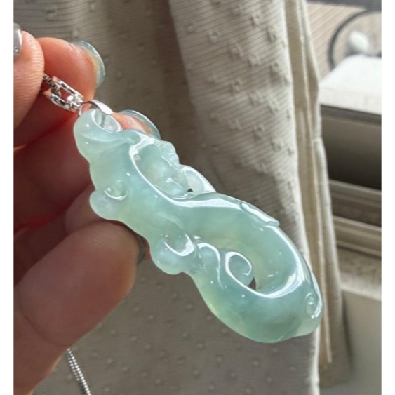 天然A貨緬甸玉 老坑藍綠鏤空雕龍騰如意翡翠小龍牌 泛光冰膠底 起剛光滿底色 仿古龍 螭龍-細節圖4
