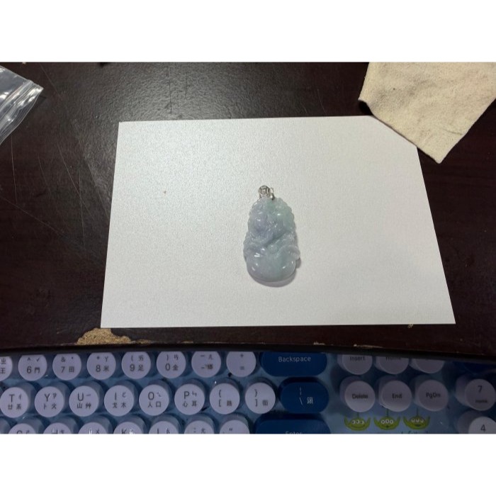 天然A貨緬甸玉 細潤亮春彩家肥屋潤翡翠玉墜 滿色粉紫綠雕小福豬 聚寶盆 色滿鮮亮-細節圖11